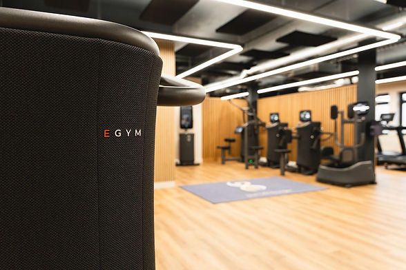 Best Weightlifting Accessories for Club Lifted Members in 2026