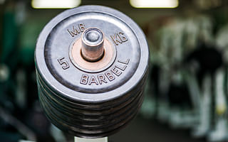 What are some effective weightlifting strategies?