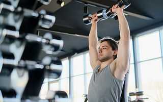 What are some recommended weight training progress tracking websites?